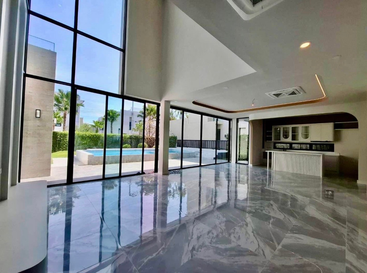 For SaleHouseKasetsart, Ratchayothin : The Master Ekkamai–Ramintra | Luxurious house with private swimming pool.