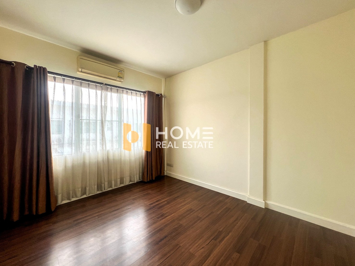 ขายทาวน์โฮมพัฒนาการ ศรีนครินทร์ : เข้าเมืองง่าย หลังบ้านใหญ่ 🔥 ทาวน์ อเวนิว พระราม 9 / 3 ห้องนอน (ขาย), Town Avenue Rama 9 / 3 Bedrooms (FOR SALE) BZD106