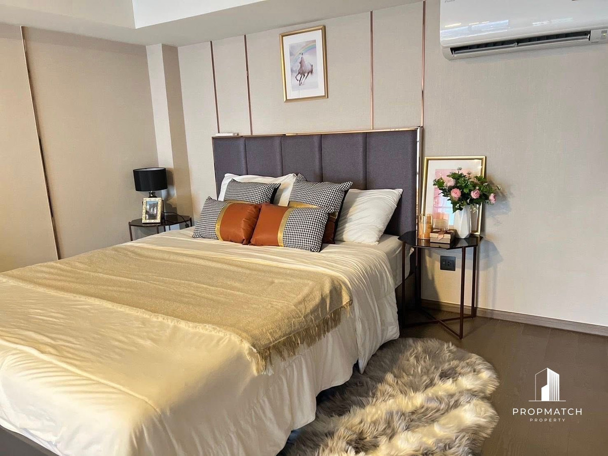 For RentCondoSiam Paragon ,Chulalongkorn,Samyan : Park Origin Chula-Samyan rents very cheaply at 45,000. The room is extremely beautiful. Hurry and reserve before the room is sold out. If interested, make an appointment to see the room at 064-6696546