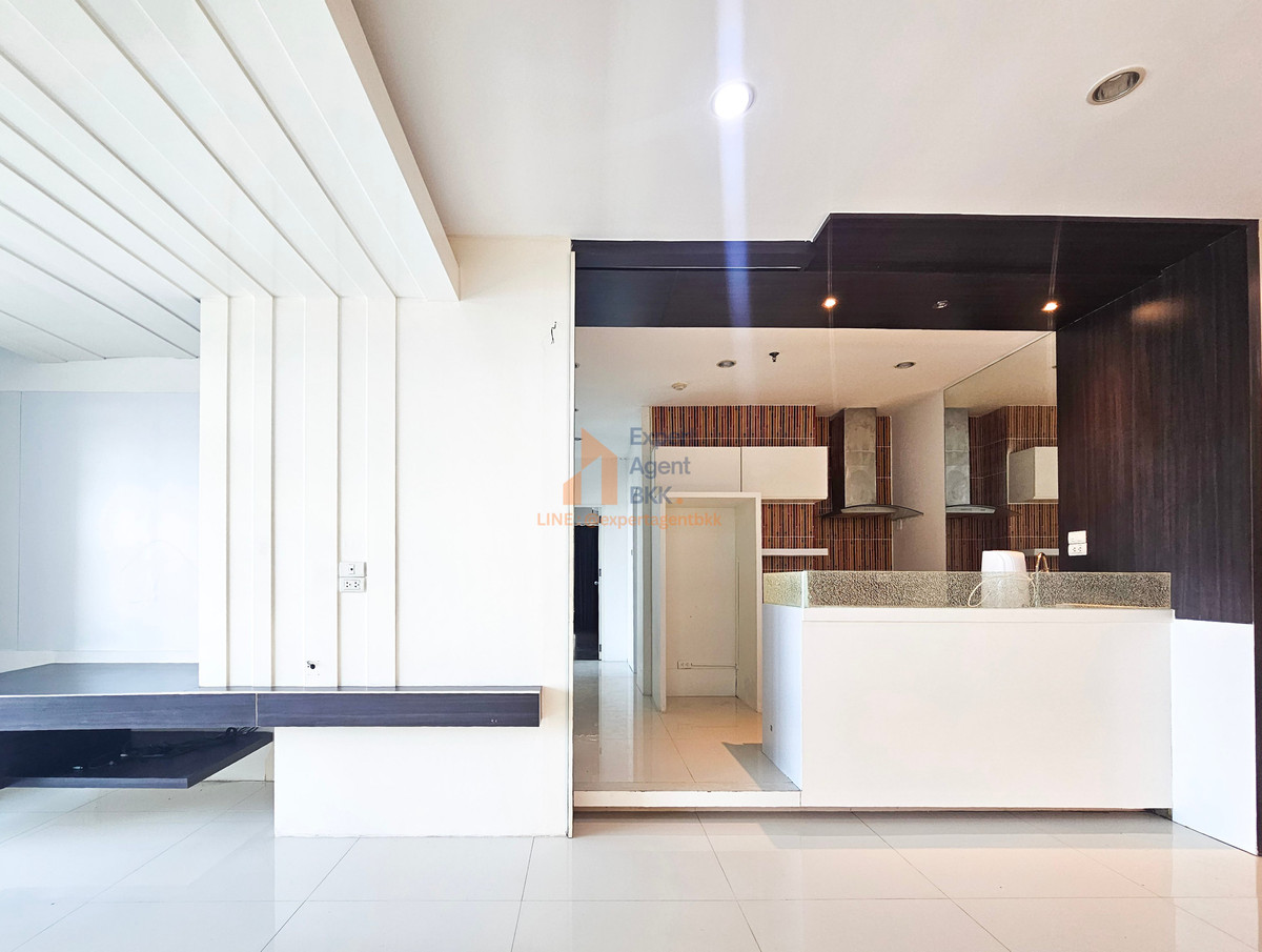 For SaleCondoRatchathewi,Phayathai : 🔥 Walk 2 minutes to BTS Ratchathewi! Big family size room Best price in the building for sale/SALE: Baan Klang Krung Siam - Pathumwan (Baan Klang Krung Siam-Pathumwan) - 2 bedrooms LC080