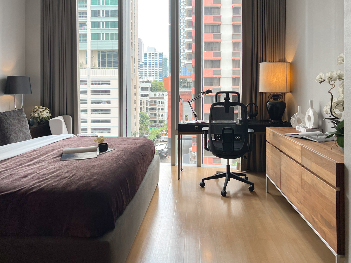 ให้เช่าคอนโดสีลม ศาลาแดง บางรัก : 🔥ให้เช่าด่วน🔥 Saladaeng-Residence Luxury คอนโด 2 ห้องนอน 2 ห้องน้ำ ใจกลางเมืองสีลม ❗