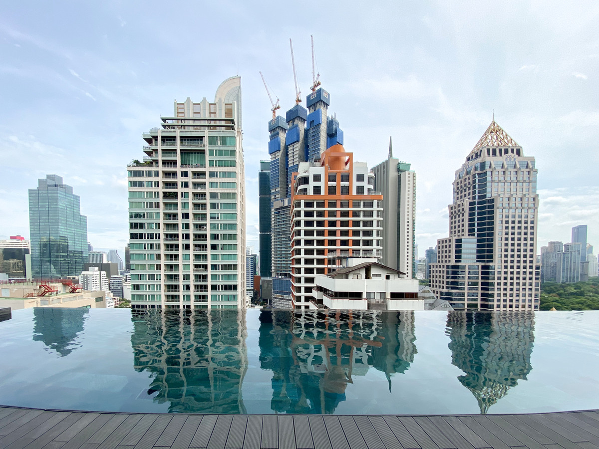 ให้เช่าคอนโดสีลม ศาลาแดง บางรัก : 🔥ให้เช่าด่วน🔥 Saladaeng-Residence Luxury คอนโด 2 ห้องนอน 2 ห้องน้ำ ใจกลางเมืองสีลม ❗