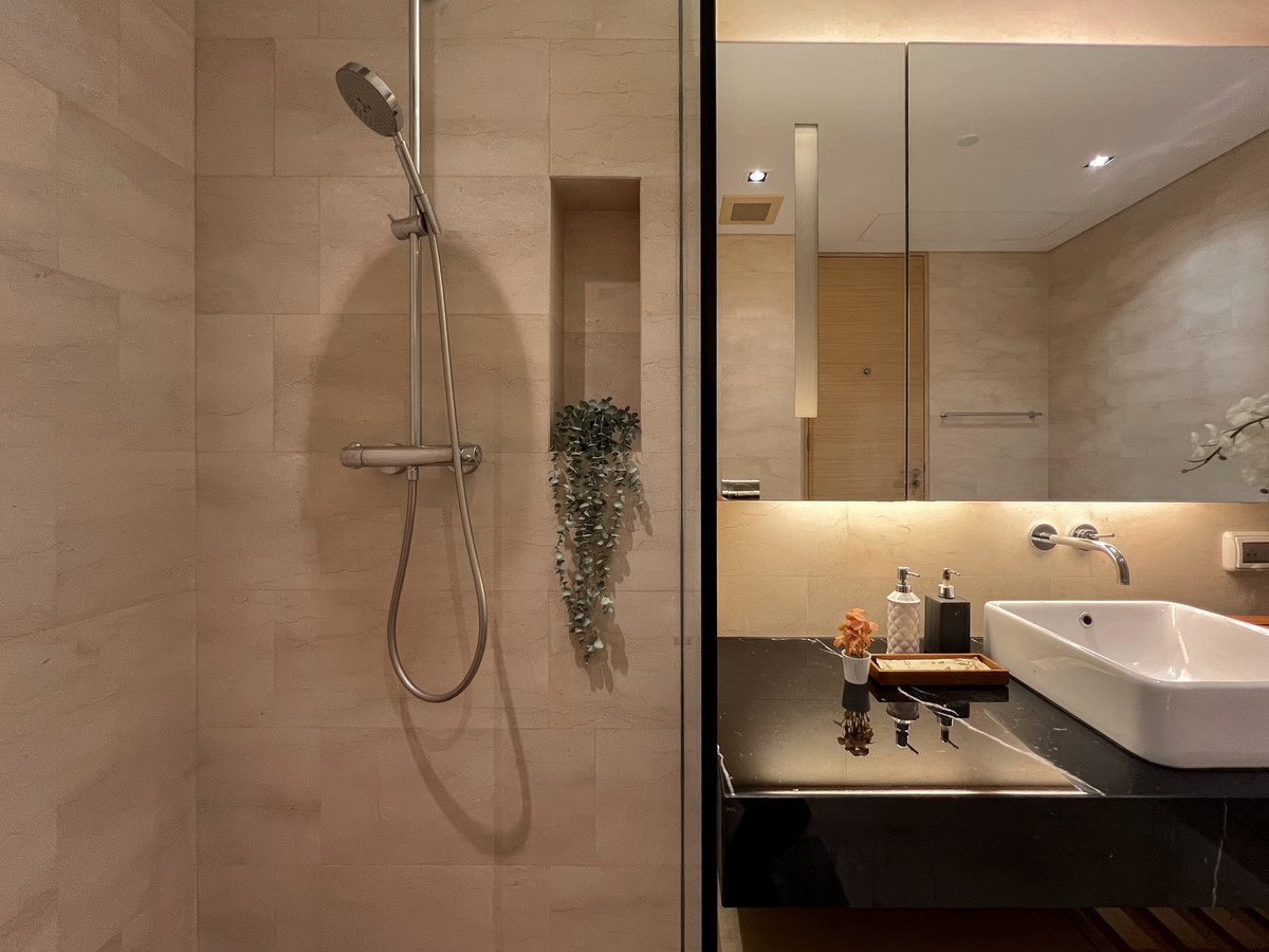 ให้เช่าคอนโดสีลม ศาลาแดง บางรัก : 🔥ให้เช่าด่วน🔥 Saladaeng-Residence Luxury คอนโด 2 ห้องนอน 2 ห้องน้ำ ใจกลางเมืองสีลม ❗