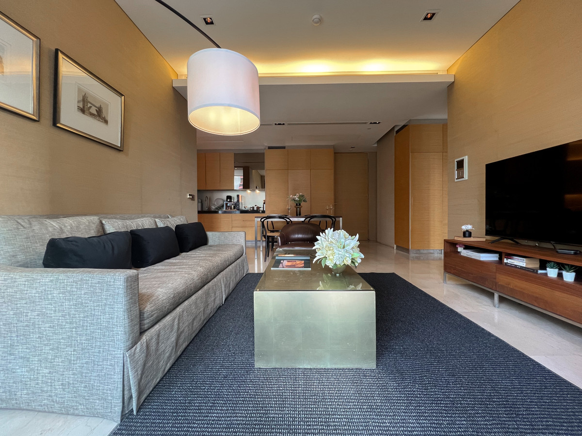 ให้เช่าคอนโดสีลม ศาลาแดง บางรัก : 🔥ให้เช่าด่วน🔥 Saladaeng-Residence Luxury คอนโด 2 ห้องนอน 2 ห้องน้ำ ใจกลางเมืองสีลม ❗