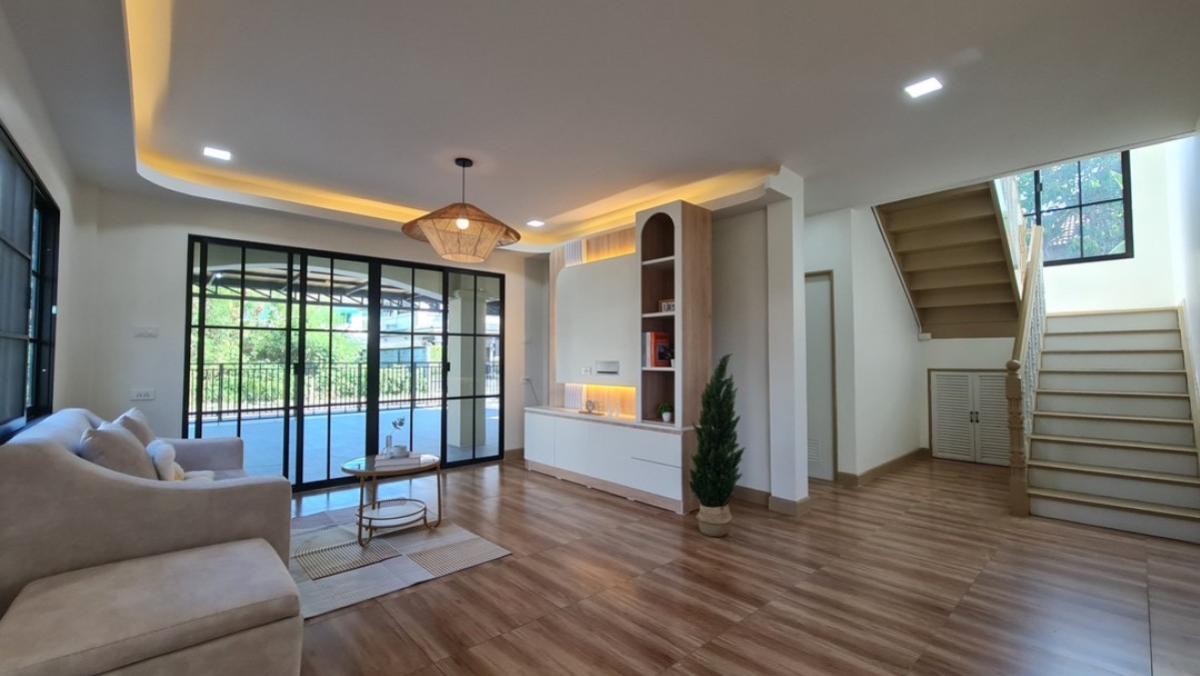 ขายบ้านนวมินทร์ รามอินทรา : ขายบ้าน  เค.ซี. รามอินทรา 5 สามวาตะวันตก เขต คลองสามวา กรุงเทพ CX-142907