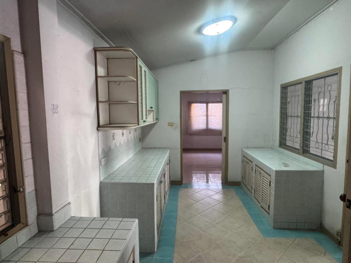 ขายบ้านมีนบุรี-ร่มเกล้า : ขายบ้าน  บ้านปรีชา สุวินทวงศ์ แสนแสบ เขต มีนบุรี กรุงเทพ CX-142629