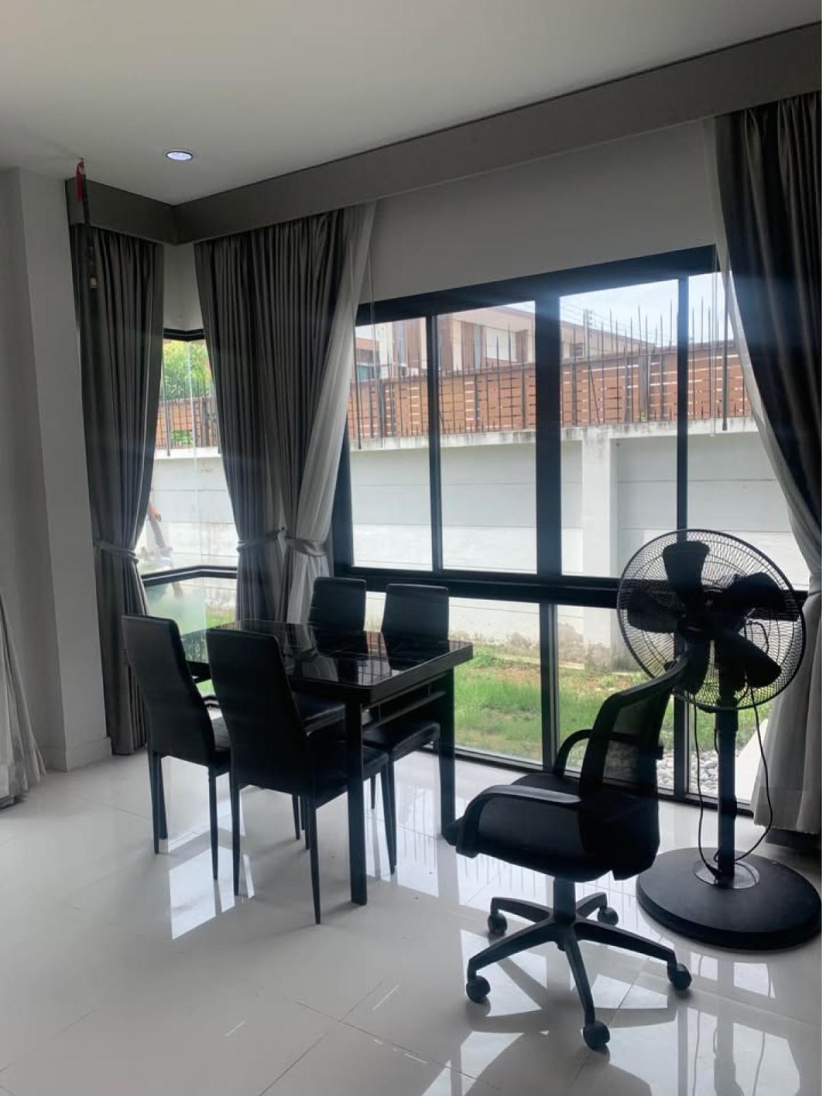 ขายบ้านนครปฐม : ขายบ้าน  บ้านฟ้ากรีนเนอรี่ ทิวา ปิ่นเกล้า-สาย 5 ห้องมุม หน้ากว้าง บางกระทึก สามพราน นครปฐม CX-142751