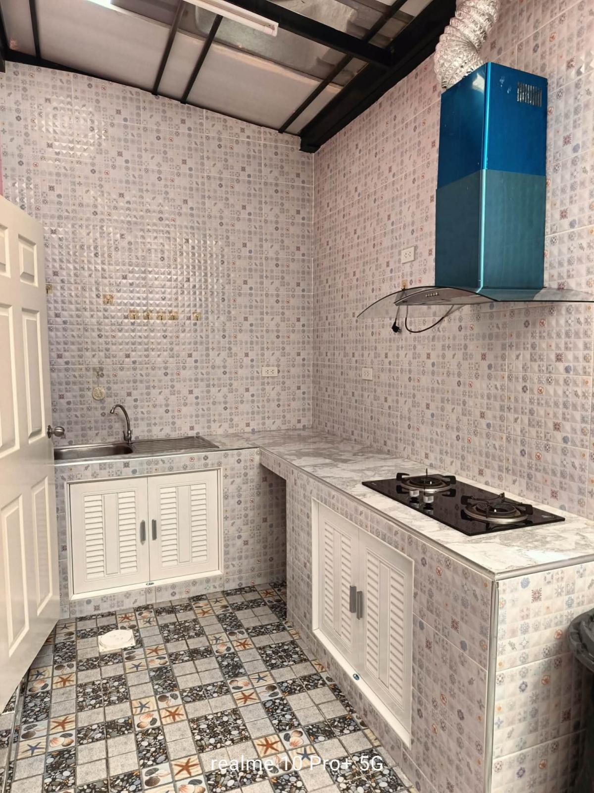 ขายทาวน์โฮมนครปฐม : ขายทาวน์เฮ้าส์/ทาวน์โฮม  เอลิฟวิ่ง เพชรเกษม - ยอแซฟ นาหมอศรี สามพราน นครปฐม CX-142292