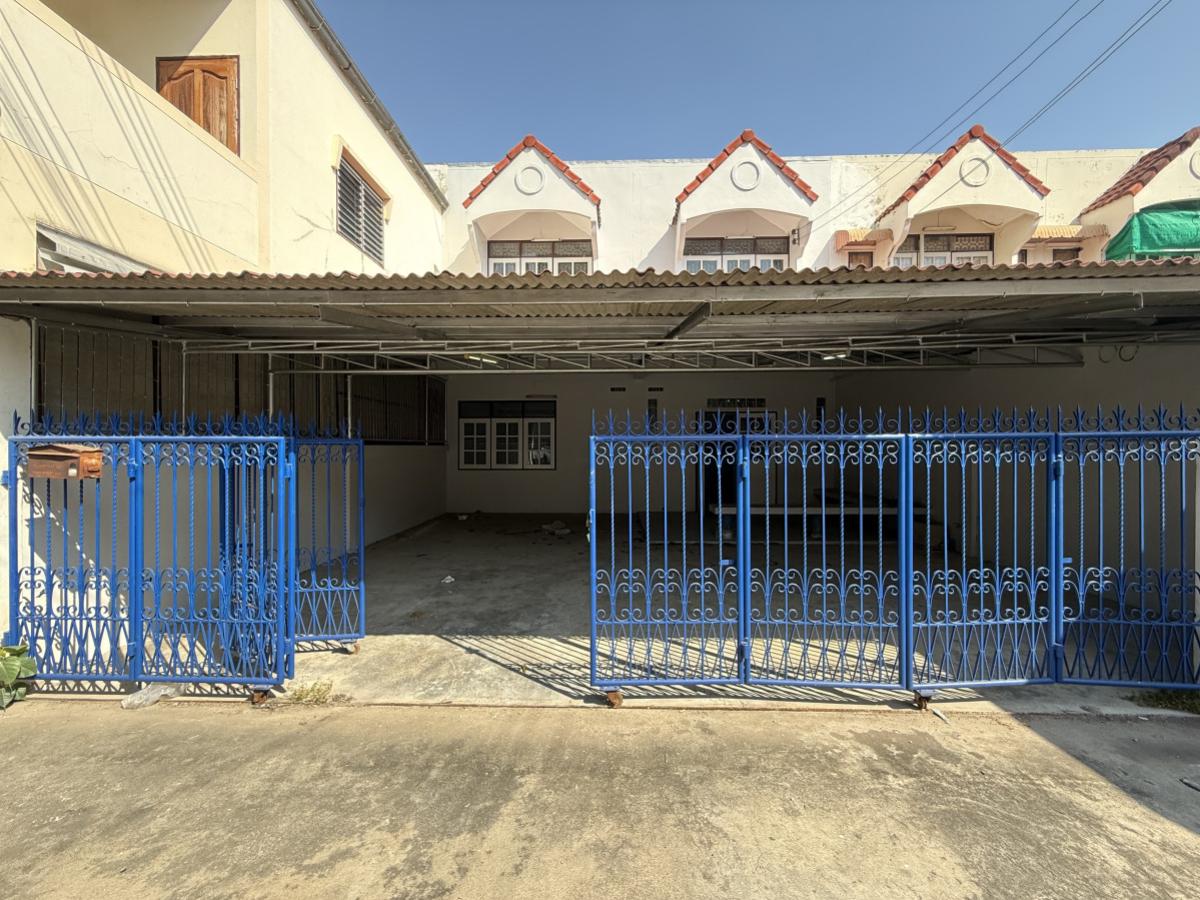 For SaleTownhomePhutthamonthon, Salaya : For SaleTownhouse Lumpaya Nakhonpathom CX-142086