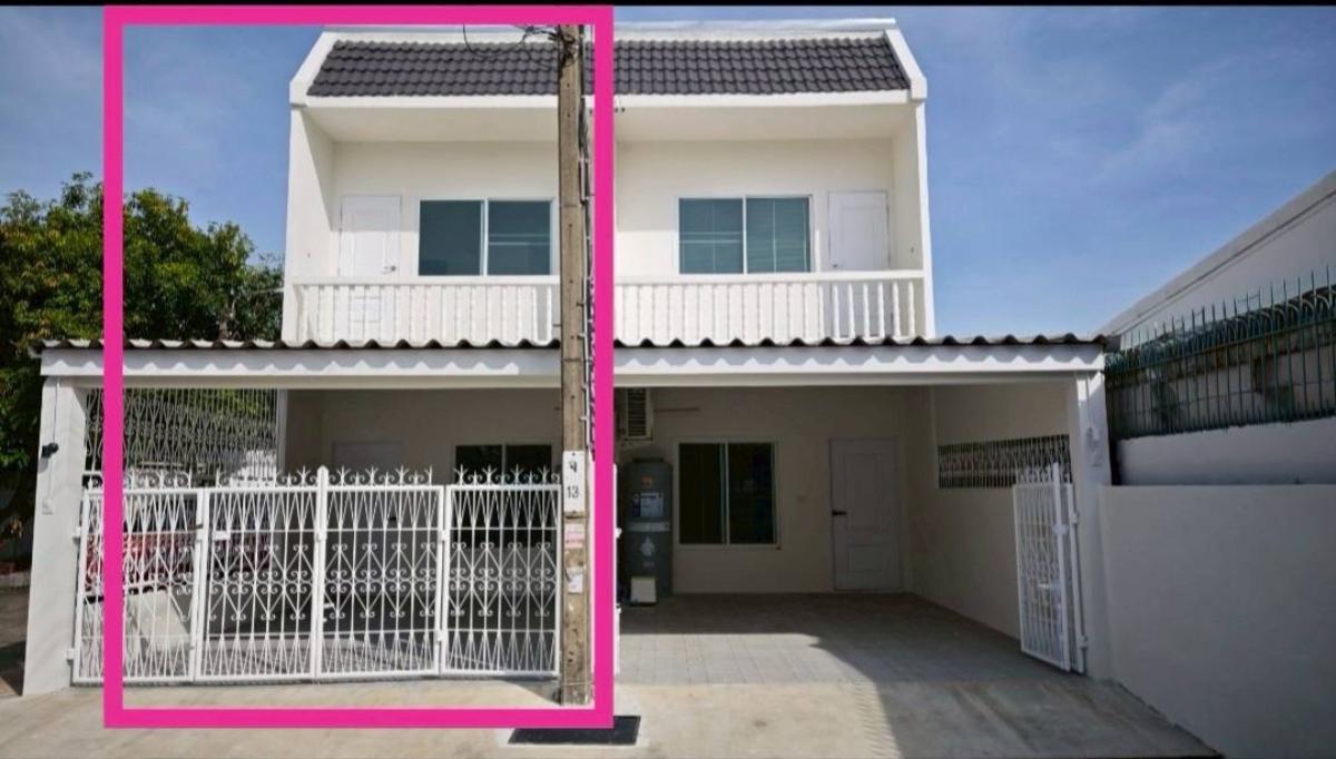 ขายทาวน์โฮมโชคชัย4 ลาดพร้าว71 : ขายทาวน์โฮม 2 ชั้น โชคชัย 4  ซอย 38 รีโนเวทใหม่ ลาดพร้าว เขต ลาดพร้าว กรุงเทพ CX-142277