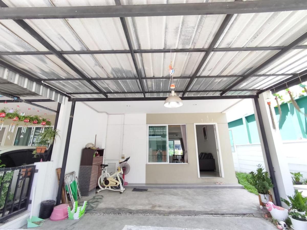 For SaleTownhomePathum Thani,Rangsit, Thammasat : For Sale Townhouse/Townhome  , Delight de Loft Donmeung - Rangsit , wide frontage , Lak Hok , Mueang Pathum Thani , Pathum Thani , CX-142603