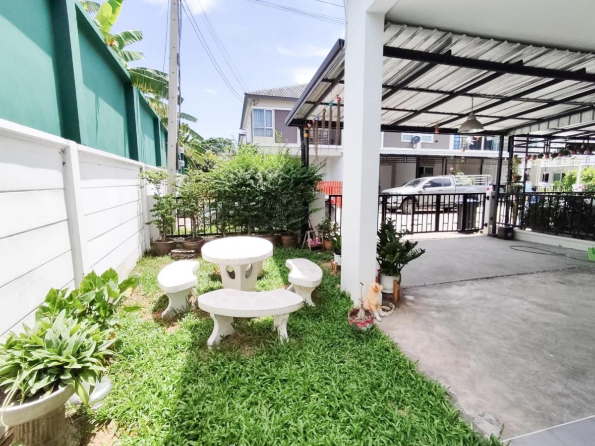 For SaleTownhomePathum Thani,Rangsit, Thammasat : For Sale Townhouse/Townhome  , Delight de Loft Donmeung - Rangsit , wide frontage , Lak Hok , Mueang Pathum Thani , Pathum Thani , CX-142603