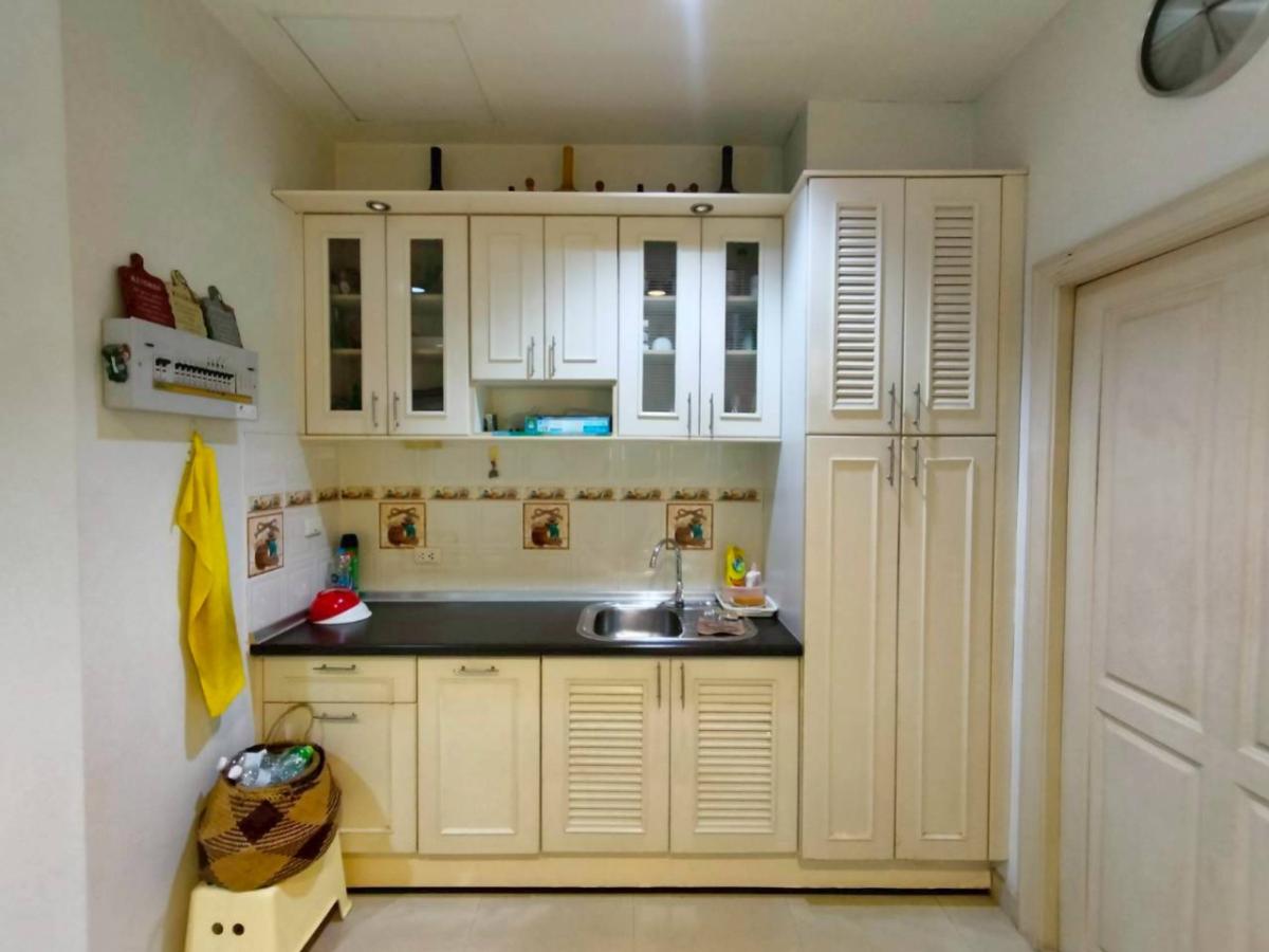 ขายทาวน์โฮมเกษตรศาสตร์ รัชโยธิน : ขายทาวน์เฮ้าส์/ทาวน์โฮม  บ้านกลางเมือง มอนติ - คาร์โล ลาดยาว เขต จตุจักร กรุงเทพ CX-142486