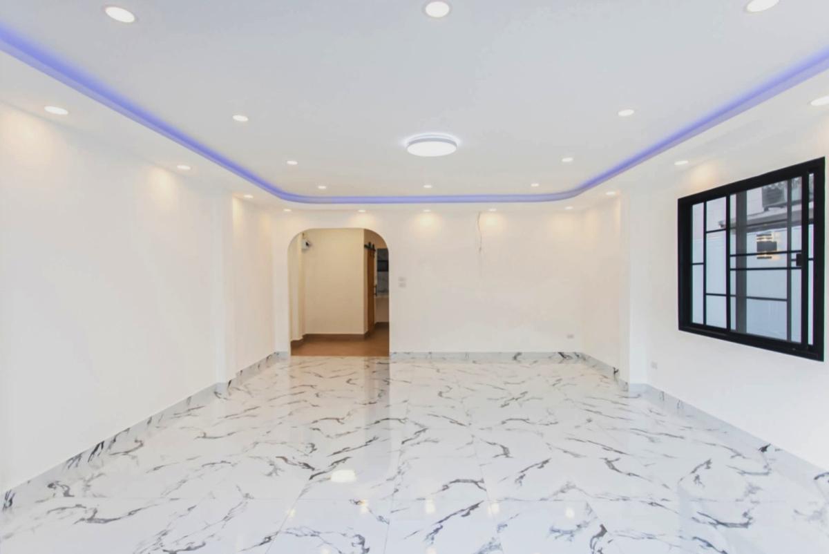 ขายสำนักงานรัชดา ห้วยขวาง : สำนักงาน 20 มิถุนา ห้วยขวาง รีโนเวทใหม่ วิวสวย หน้ากว้าง สามเสนนอก ห้วยขวาง กรุงเทพ CX-142449