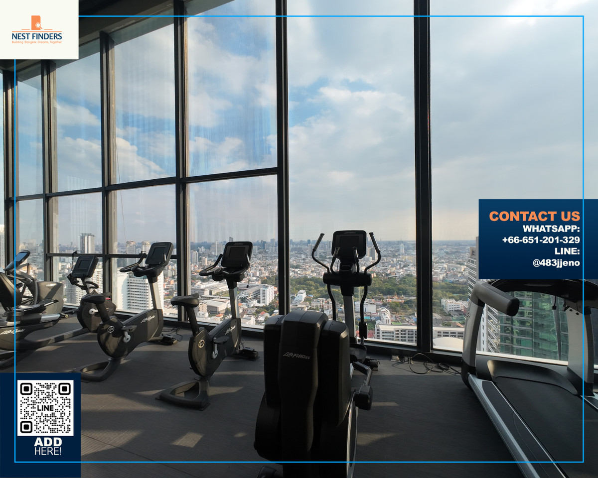 For RentCondoSathorn, Narathiwat : Luxury Residence 🛏️ 3 Bedrooms  #BTS #Surasak