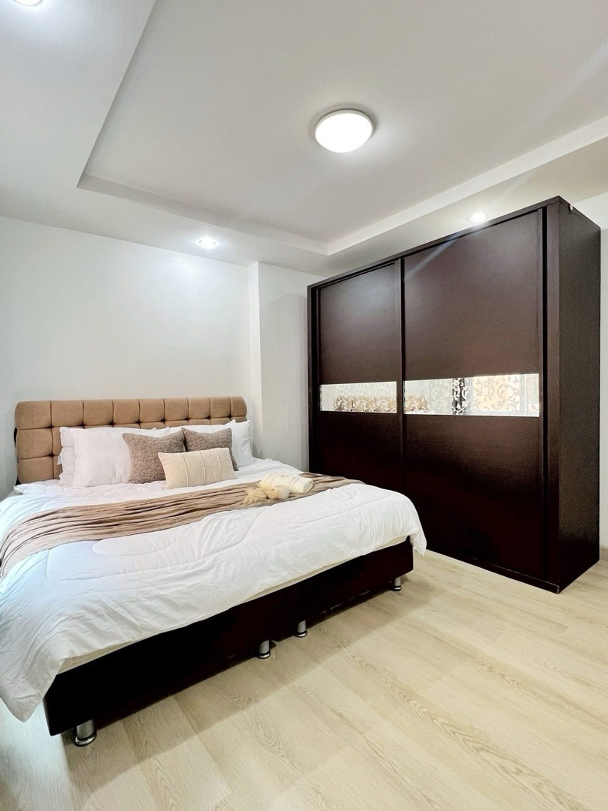 ให้เช่าคอนโดรัชดา ห้วยขวาง : 🔥🔥31547🔥🔥 ให้เช่าHappy Condo Ratchada 18🌐LINE ID : @fastforrentcondo    