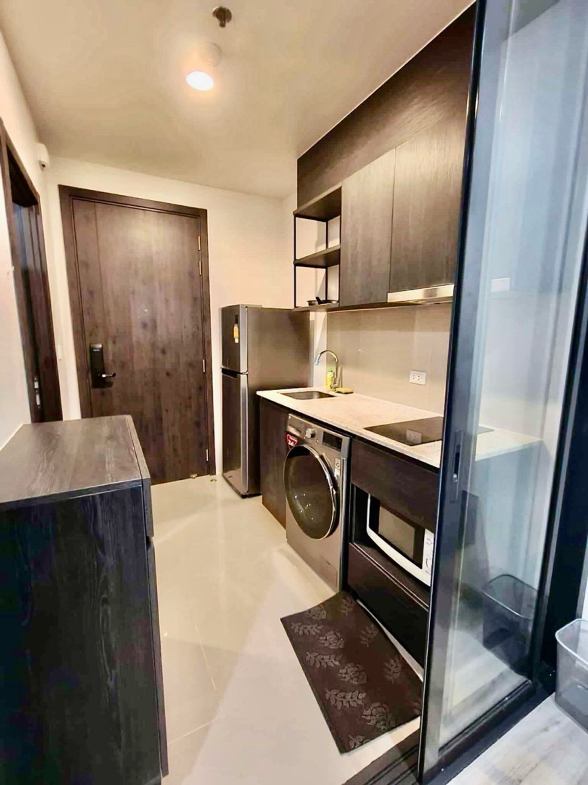 ให้เช่าคอนโดรัชดา ห้วยขวาง : XT Huai Khwang | Condo for Rent – 70 m. to MRT @bhumdevelopmenthttps://page.line.me/bhumdevelopment