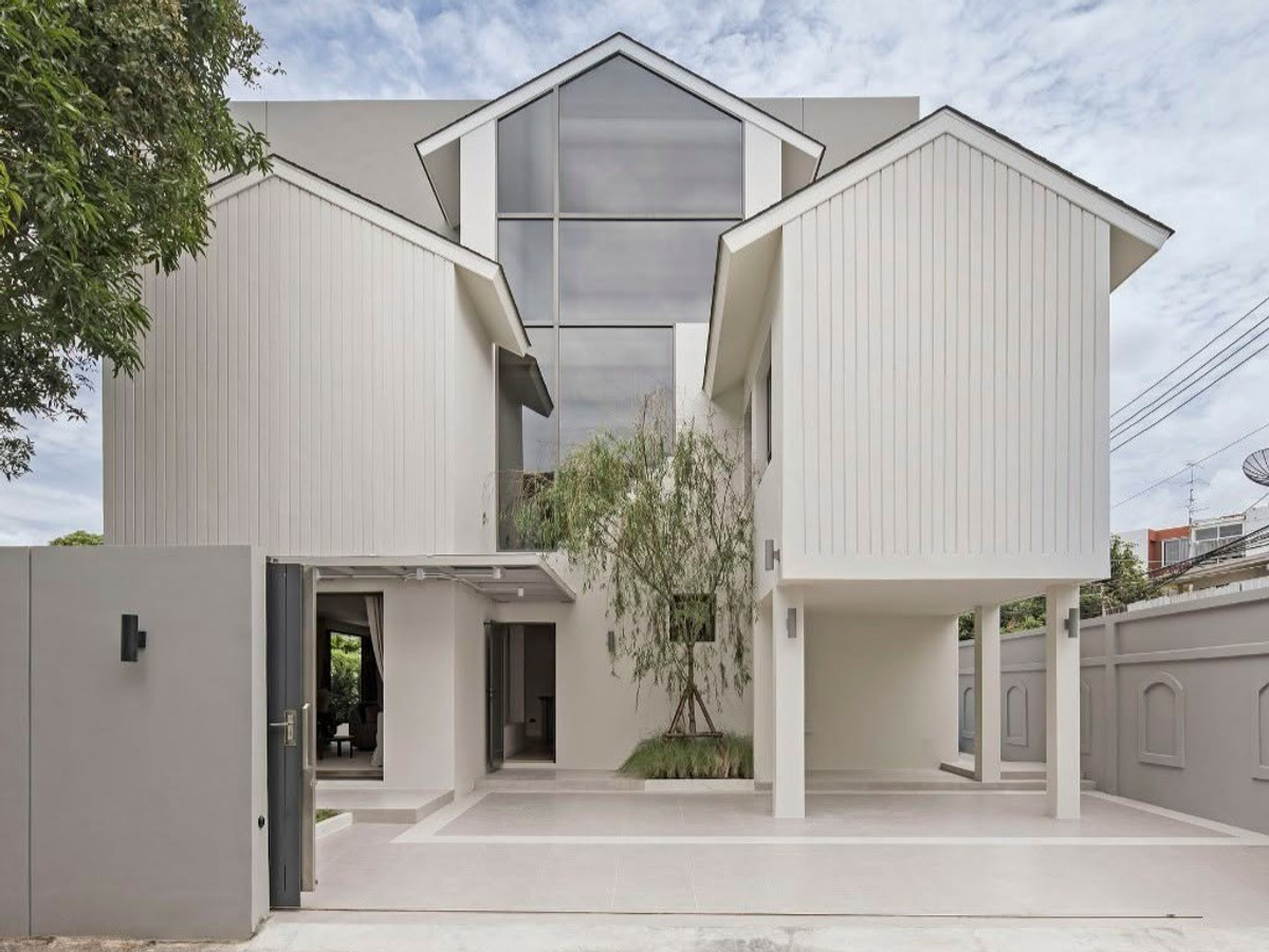 ขายบ้านสุขุมวิท อโศก ทองหล่อ : บ้านเดี่ยว Pet Friendly ใจสุขุมวิท | พื้นที่ 300 ตร.ม. ทำเลหายาก ปรีดี 14