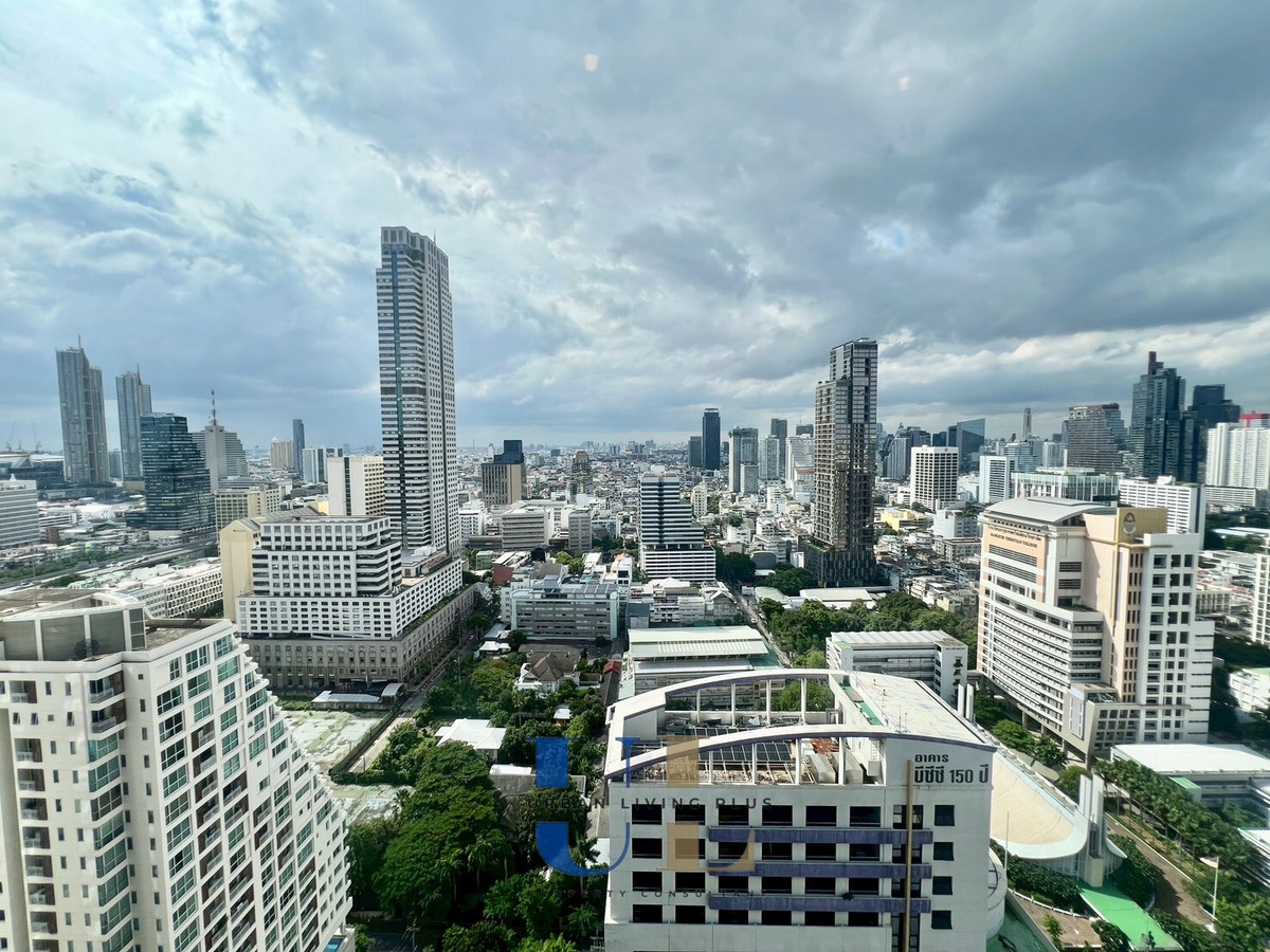 For RentCondoSathorn, Narathiwat : ( UL2507023 ) Tel/Line 096-2479369 , FOR RENT/SELL  The Diplomat Sathorn , 3 bedrooms, 2 bathrooms, Size 86 Sq.M. furnished, Never rented, Special Deal!!