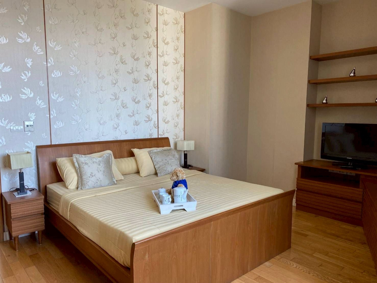 For RentCondoSukhumvit, Asoke, Thonglor : 2+1-Bedroom Condo for Rent at Millennium Residence Sukhumvit