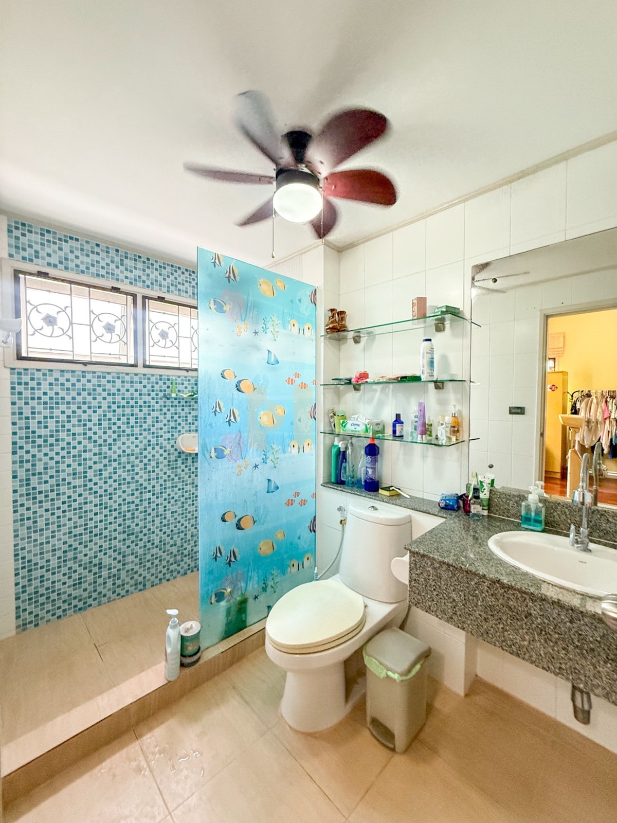 ขายบ้านมีนบุรี-ร่มเกล้า : พาร์คเวย์ ชาเล่ต์ รามคำแหง / 3 ห้องนอน (ขาย), Parkway Chalet / 3 Bedrooms (FOR SALE) AA587