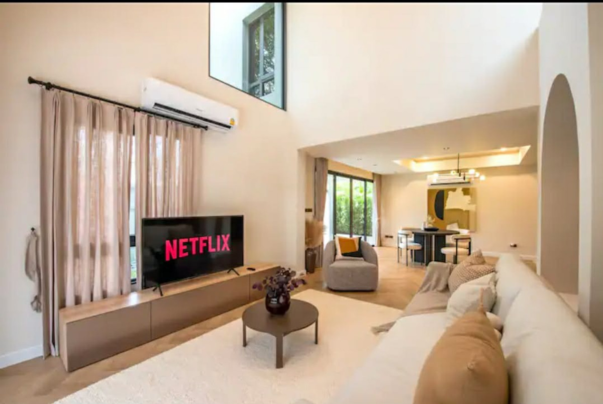 For SaleHouseSukhumvit, Asoke, Thonglor : Pet Friendly detached house, Sukhumvit | Area 300 sq m, rare location, Pridi 14.