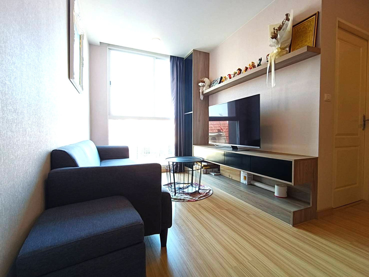 For SaleCondoPinklao, Charansanitwong : 🏠 Its worth it to live in yourself, you can invest in a 2-bedroom condo, low price, in the heart of Charan.