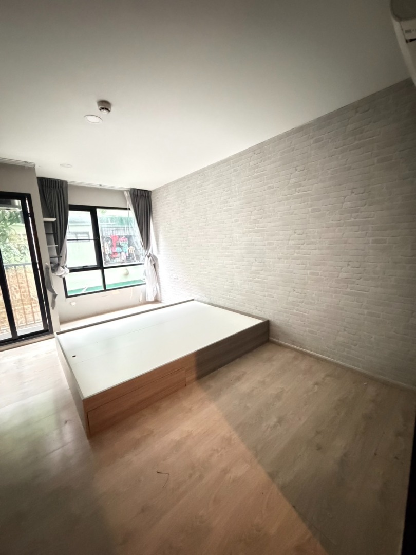 ขายคอนโดบางนา แบริ่ง ลาซาล : 🔥ขายด่วน🔥ดิ ออริจิ้น สุขุมวิท 105 ใกล้สถานีรถไฟฟ้า BTS แบริ่ง เฟอร์นิเจอร์ครบ พร้อมเข้าอยู่