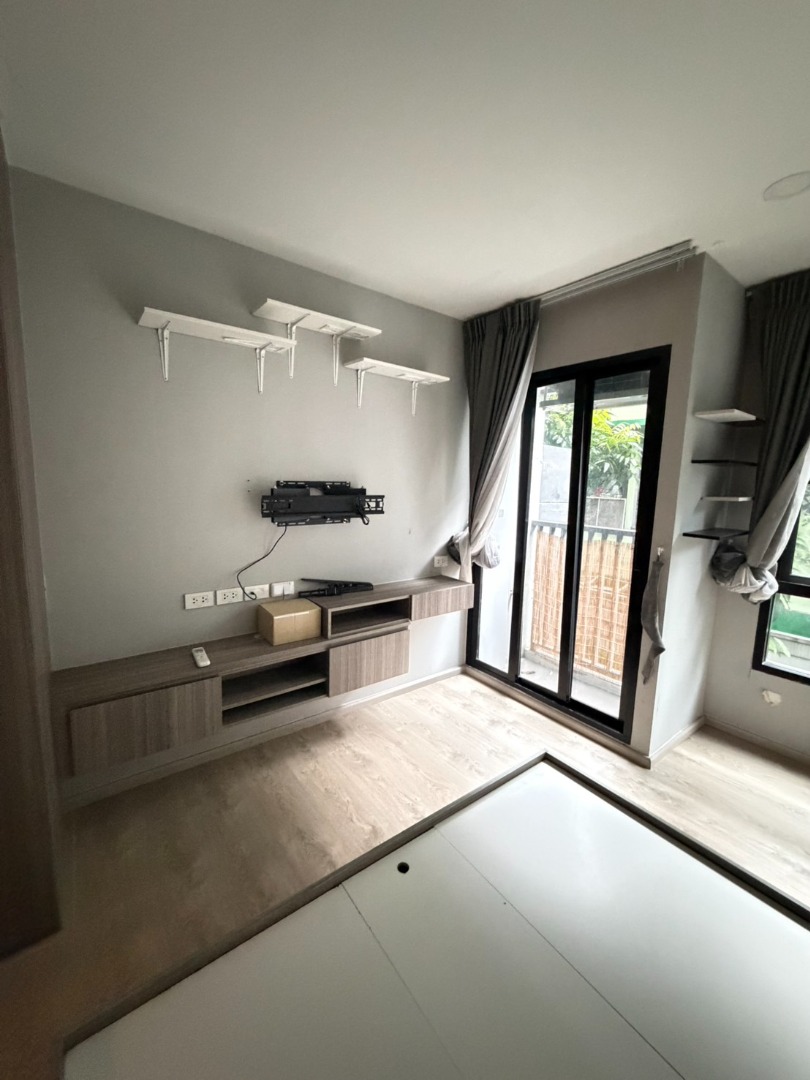 ขายคอนโดบางนา แบริ่ง ลาซาล : 🔥ขายด่วน🔥ดิ ออริจิ้น สุขุมวิท 105 ใกล้สถานีรถไฟฟ้า BTS แบริ่ง เฟอร์นิเจอร์ครบ พร้อมเข้าอยู่