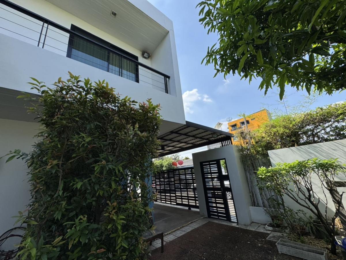 ให้เช่าบ้านเกษตร นวมินทร์ ลาดปลาเค้า : 🔥เช่าด่วน+🔥บ้านเดี่ยวสร้างเอง ซอยเสนานิเวศน์ 113 เฟอร์นิเจอร์ครบ พร้อมเข้าอยู่