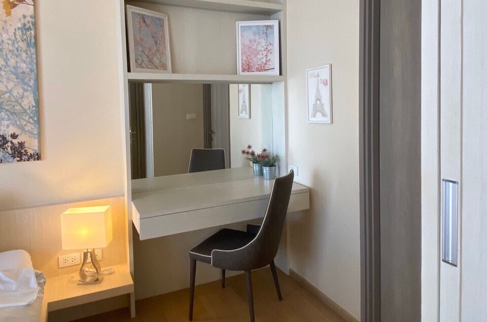 ขายคอนโดสุขุมวิท อโศก ทองหล่อ : 🔥ขายด่วน+🔥เอช คิว ทองหล่อ ใกล้สถานีรถไฟฟ้า BTS ทองหล่อ เฟอร์นิเจอร์ครบ พร้อมเข้าอยู่