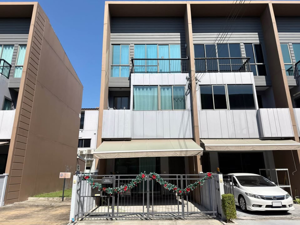 ขายทาวน์โฮมพระราม 5 ราชพฤกษ์ บางกรวย : บ้านกลางเมือง ดิ เอร่า ปิ่นเกล้า - จรัญ / 3 ห้องนอน (ขาย), Baan Klang Muang THE ERA Pinklao - Charan / 3 Bedrooms (FOR SALE) AOM035