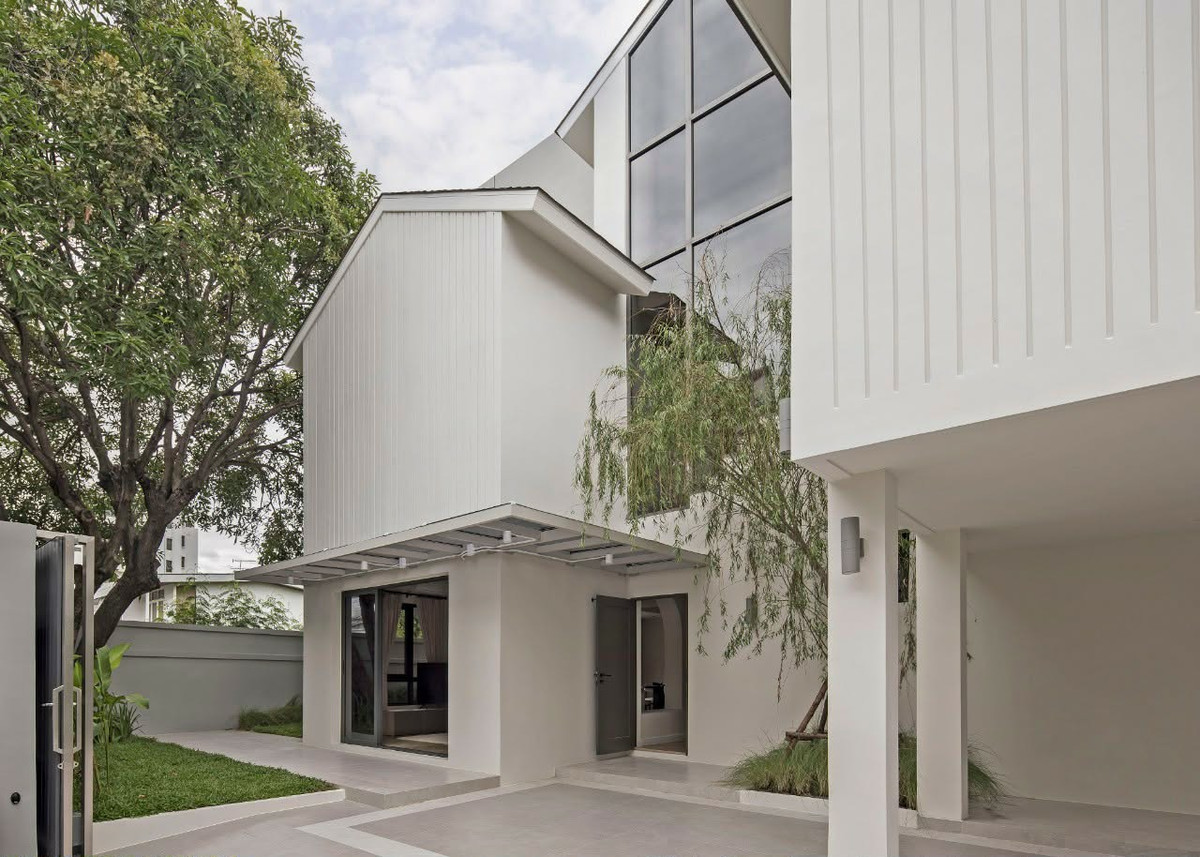 For SaleHouseSukhumvit, Asoke, Thonglor : Pet Friendly detached house, Sukhumvit | Area 300 sq m, rare location, Pridi 14.