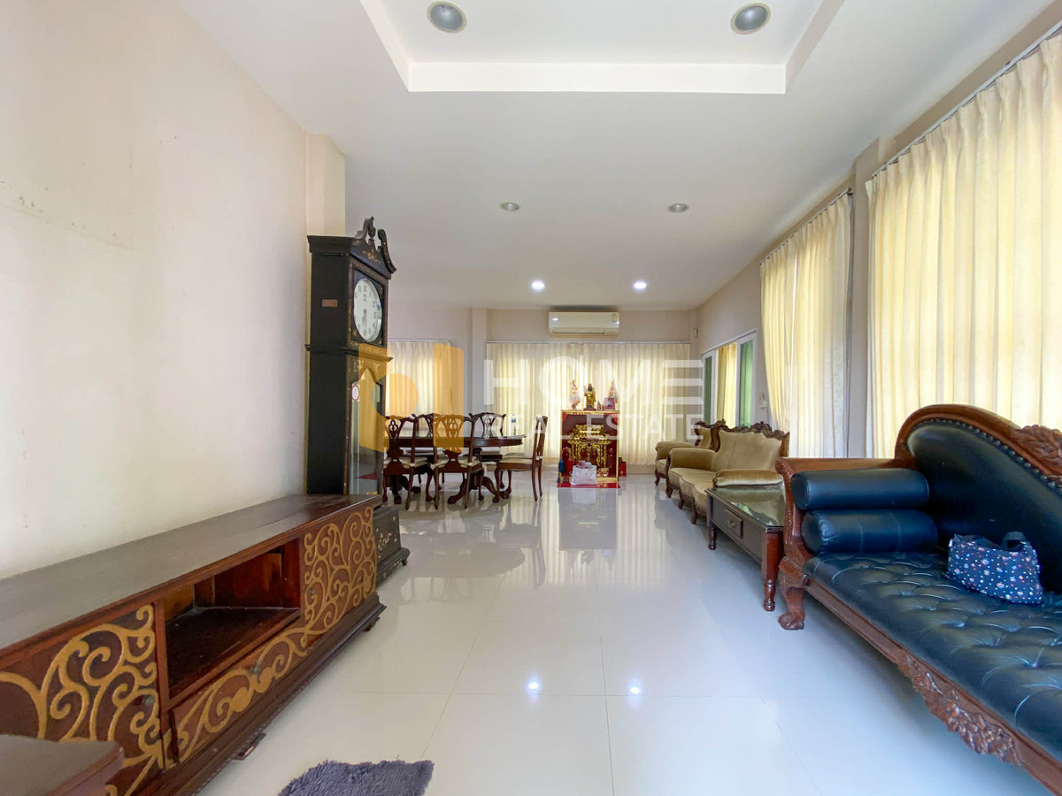 ขายบ้านบางแค เพชรเกษม : 🚆 5 นาทีถึง BTS | คุ้มสุดในโครงการ 💰 เดอะ ซิตี้ ราชพฤกษ์ - จรัญฯ 13 / 4 ห้องนอน (ขาย), The City Ratchapruek - Charan 13 / 4 Bedrooms (FOR SALE) BALL234