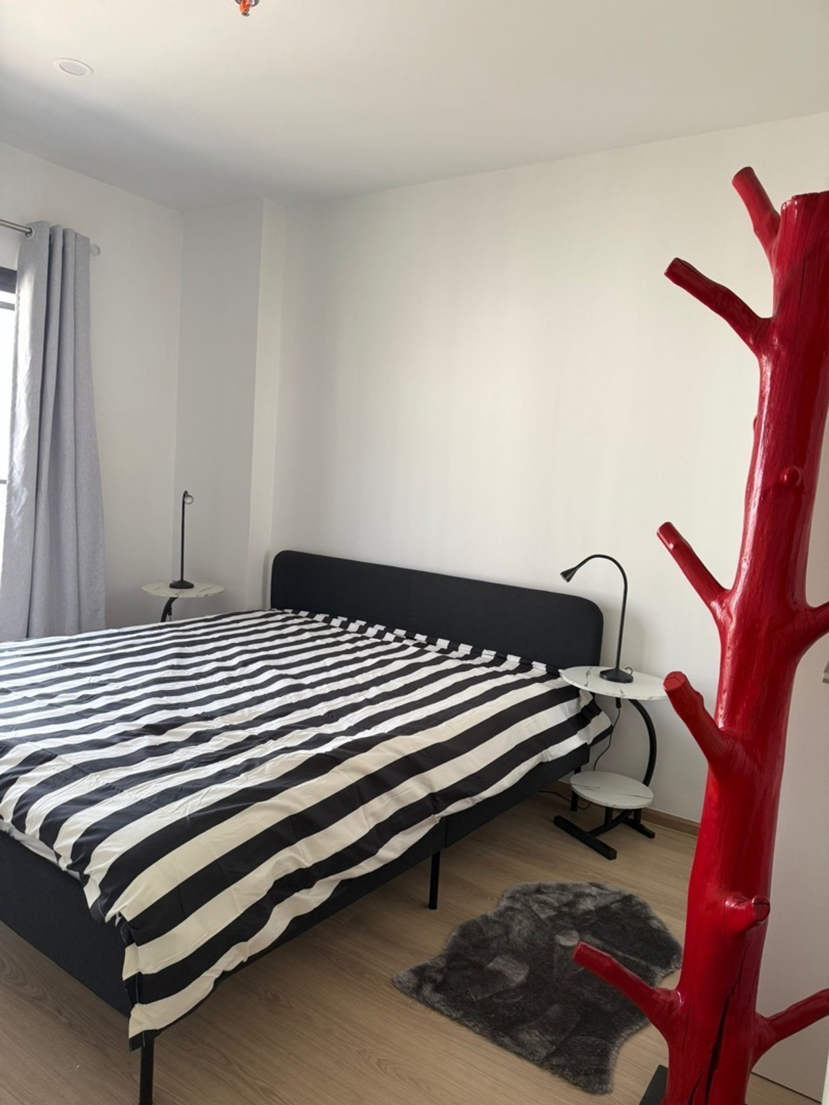 ให้เช่าคอนโดคลองเตย กล้วยน้ำไท : Life Rama 4 (ไลฟ์ พระราม 4)