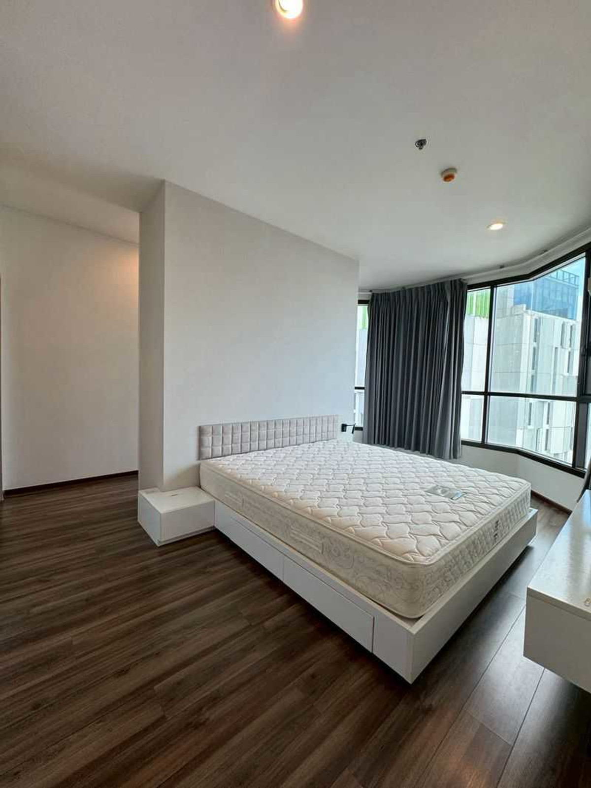 For RentCondoOnnut, Udomsuk : Condo Wyne by sansiri, convenient travel, near BTS, there is a shuttle, beautiful room, fully furnished. Ready to move in immediately!!