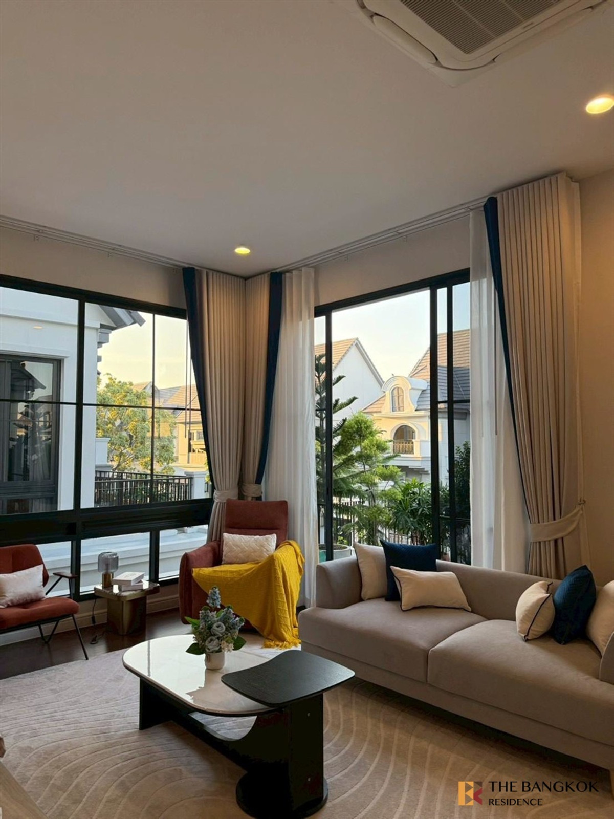 ให้เช่าบ้านเกษตรศาสตร์ รัชโยธิน :  Narasiri Phahol-Watcharapol 💎 บ้านเดี่ยว Luxury ใหม่เอี่ยม ทำเลพหลฯ–วัชรพล ใกล้ทางด่วน ✨ 