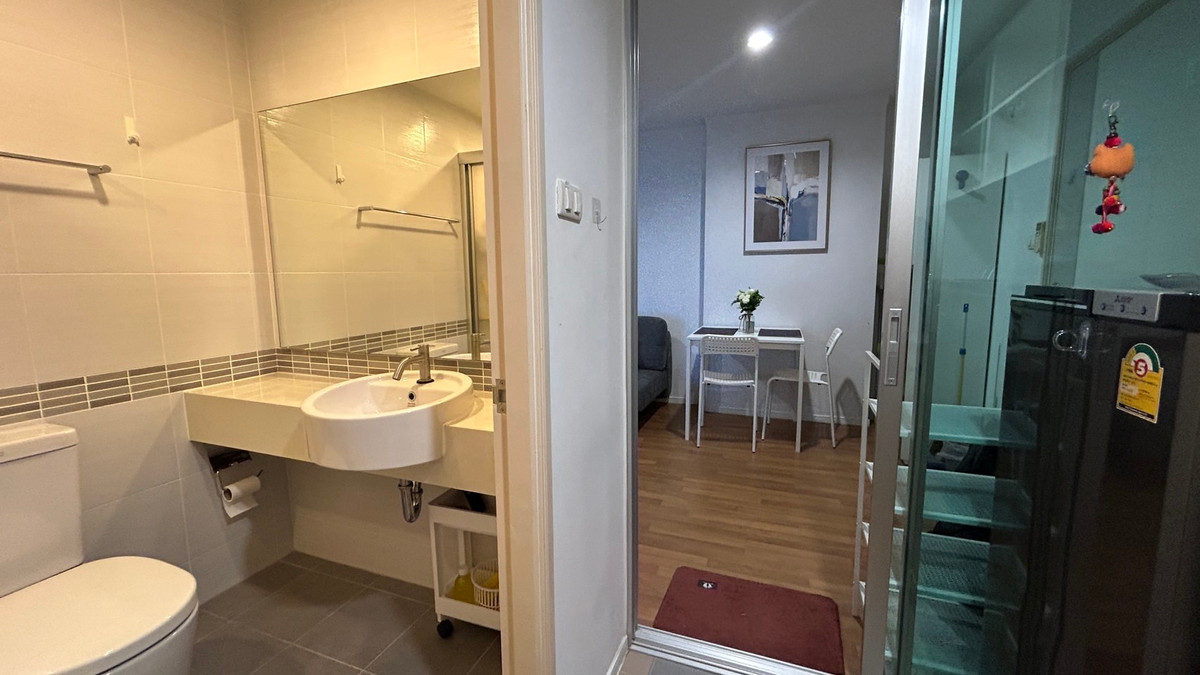 ขายคอนโดปิ่นเกล้า จรัญสนิทวงศ์ : ขายพร้อมผู้เช่า รับรายได้ทันที ลุมพินี เพลส บรมราชชนนี-ปิ่นเกล้า (บรม35)  วิวสูง ห้องสวย สะอาด 