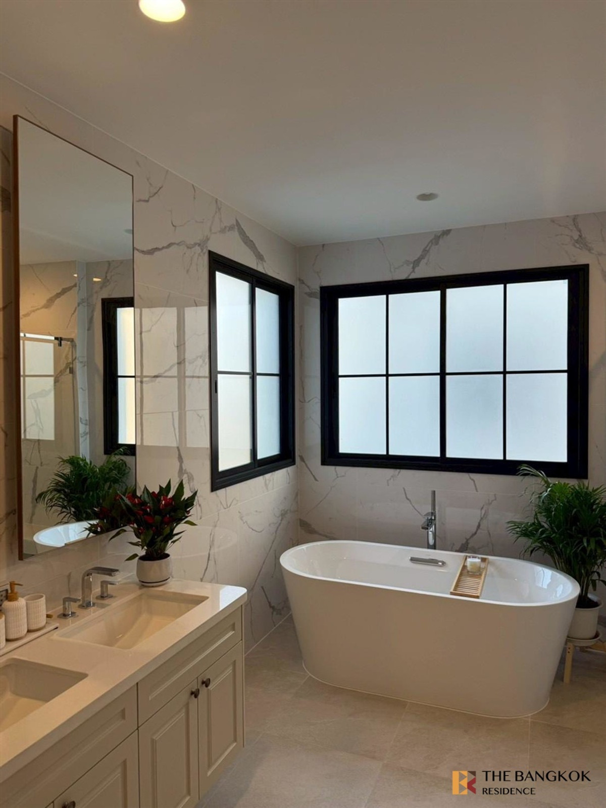 ให้เช่าบ้านเกษตรศาสตร์ รัชโยธิน :  Narasiri Phahol-Watcharapol 💎 บ้านเดี่ยว Luxury ใหม่เอี่ยม ทำเลพหลฯ–วัชรพล ใกล้ทางด่วน ✨ 