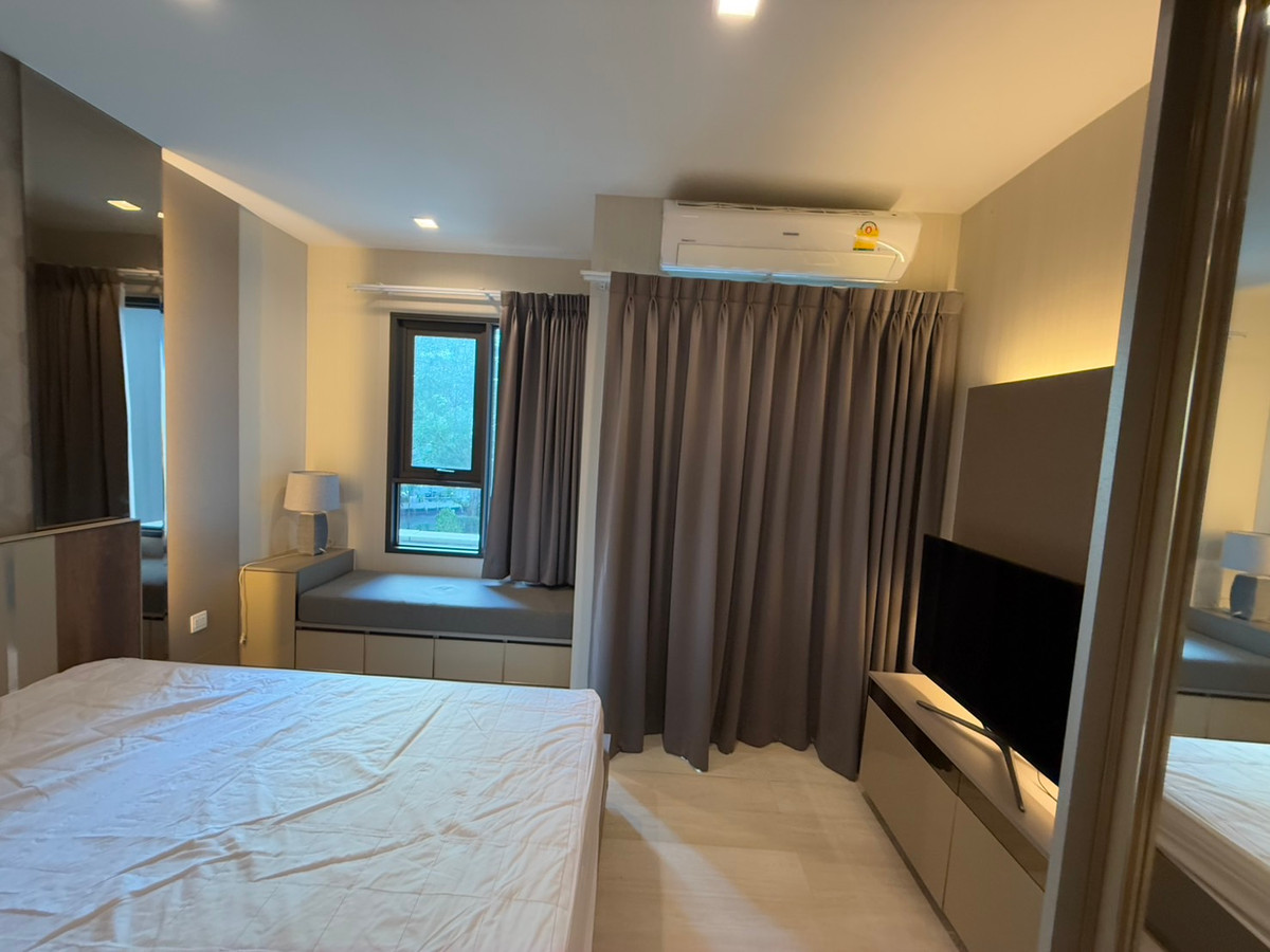 ให้เช่าคอนโดวิทยุ ชิดลม หลังสวน : • Studio • Life One Wireless • 1 Bed 1 Bath •  24 Sqm. • 17,000 •   Line ID : Vassily