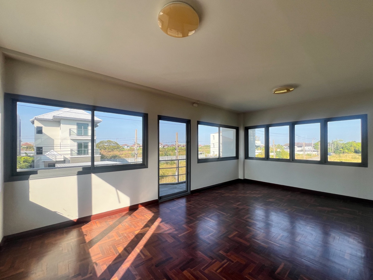 For RentHouseMin Buri, Romklao : Romrudee Romklao 25/5 / 6 Bedrooms (FOR RENT) BZD110