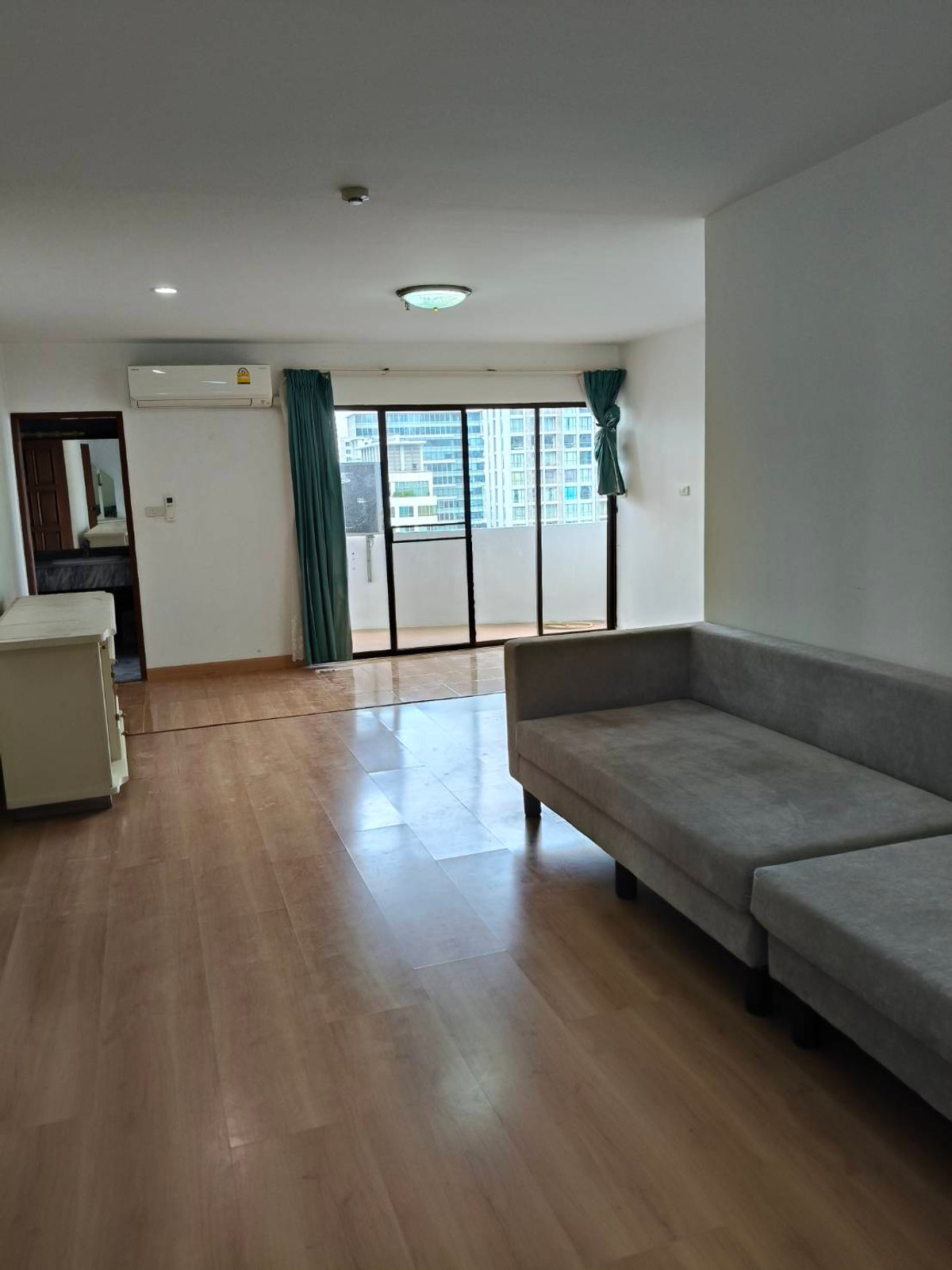 For SaleCondoSukhumvit, Asoke, Thonglor : 4 bedrooms, large room in the heart of the city at Fifty Fifth Tower Thonglor, Contact 062-496-6454