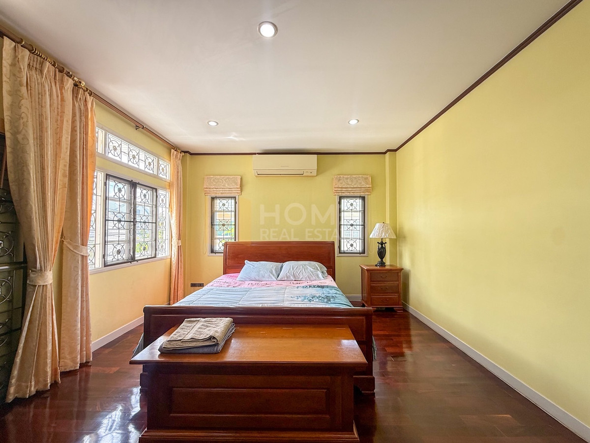 ขายบ้านมีนบุรี-ร่มเกล้า : พาร์คเวย์ ชาเล่ต์ รามคำแหง / 3 ห้องนอน (ขาย), Parkway Chalet / 3 Bedrooms (FOR SALE) AA587