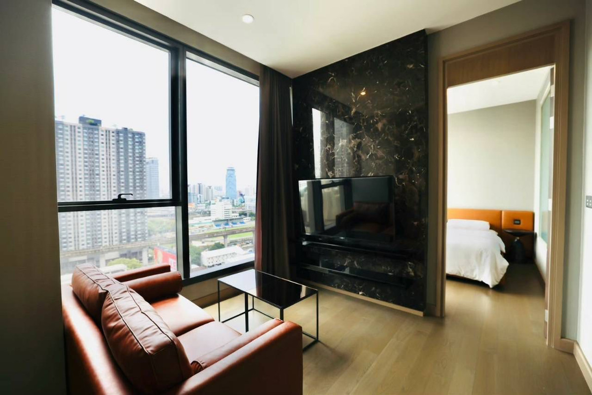 For RentCondoRama9, Petchburi, RCA : ✨ The Esse at Singha Complex - Luxury condo In the heart of Asoke-Phetchaburi  Rama 9 city view