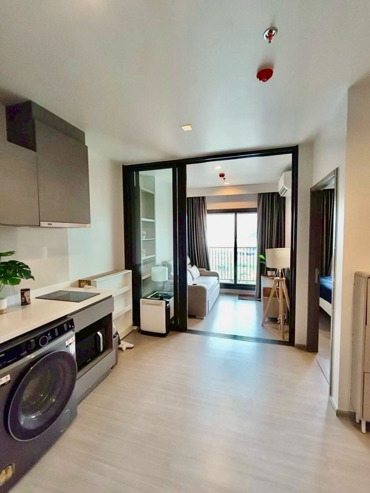 For RentCondoRama9, Petchburi, RCA : Life Asoke Hype พร้อมเข้าอยู่ ทำเลใจกลาง Asoke  @bhumdevelopment
https://page.line.me/bhumdevelopment