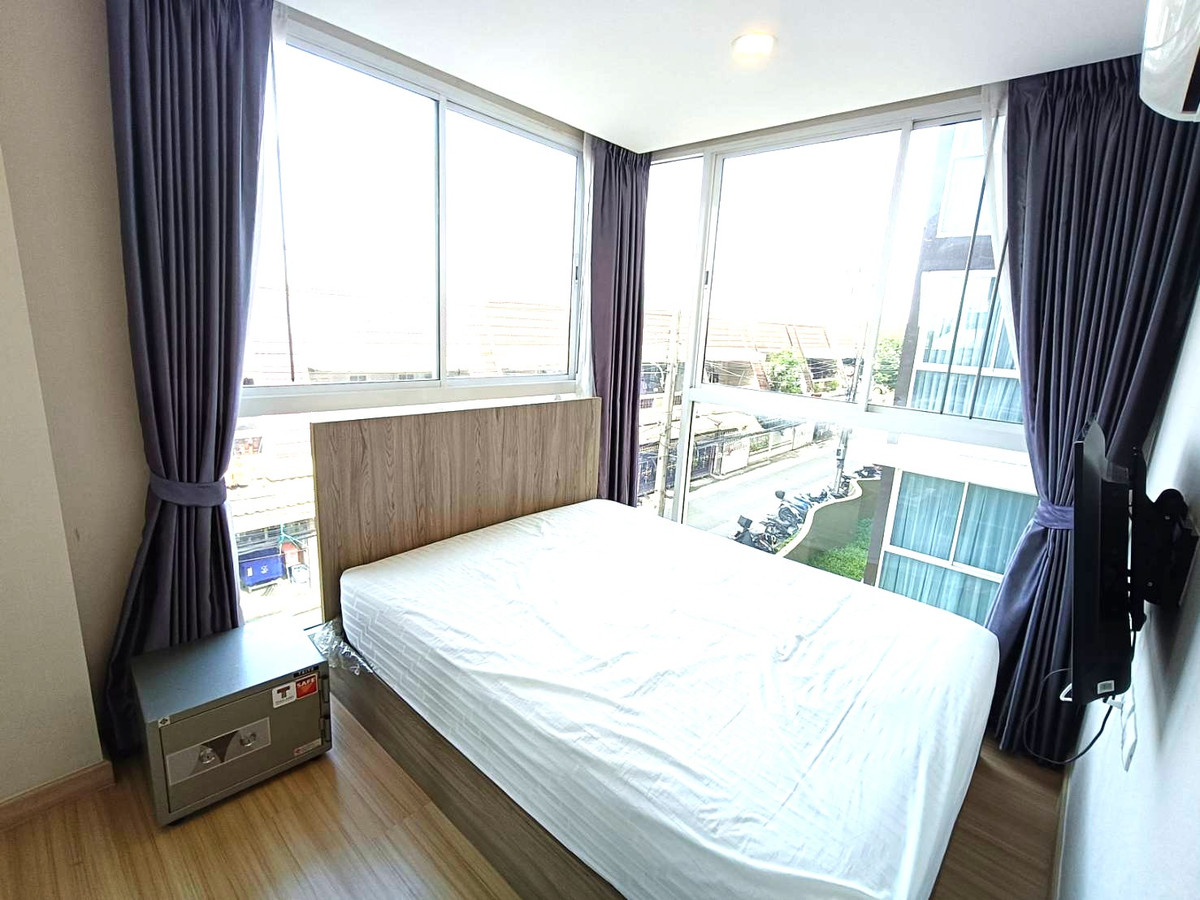 For SaleCondoPinklao, Charansanitwong : 🏠 Its worth it to live in yourself, you can invest in a 2-bedroom condo, low price, in the heart of Charan.