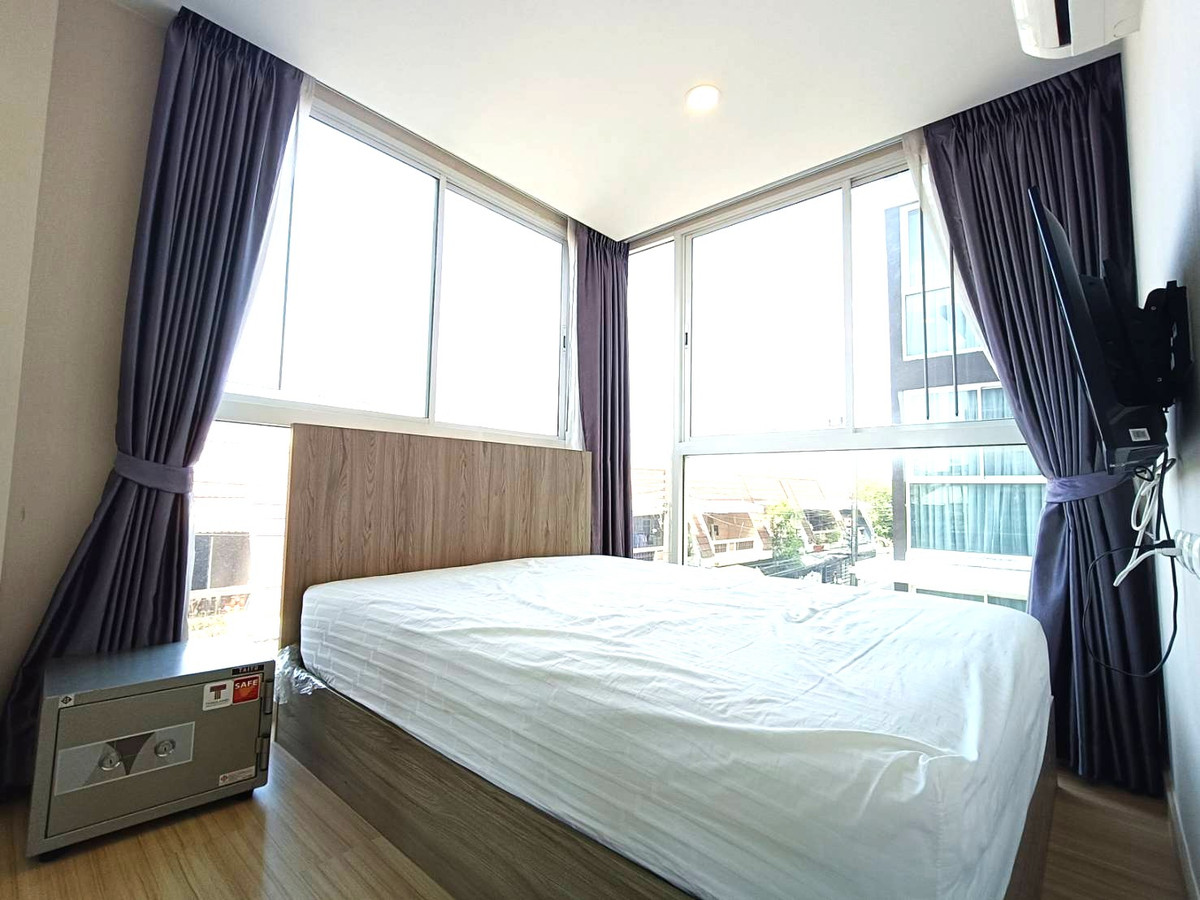 For SaleCondoPinklao, Charansanitwong : 🏠 Its worth it to live in yourself, you can invest in a 2-bedroom condo, low price, in the heart of Charan.