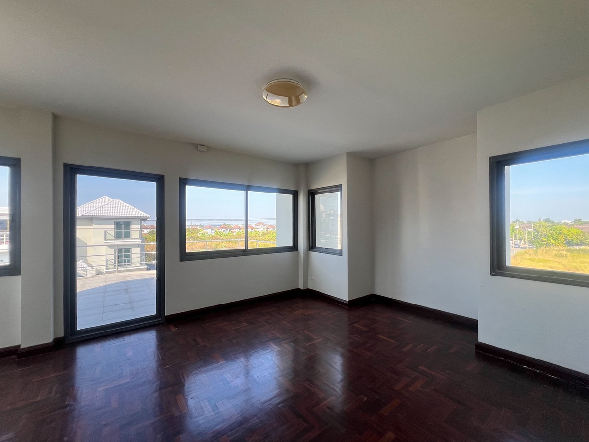 For RentHouseMin Buri, Romklao : Romrudee Romklao 25/5 / 6 Bedrooms (FOR RENT) BZD110