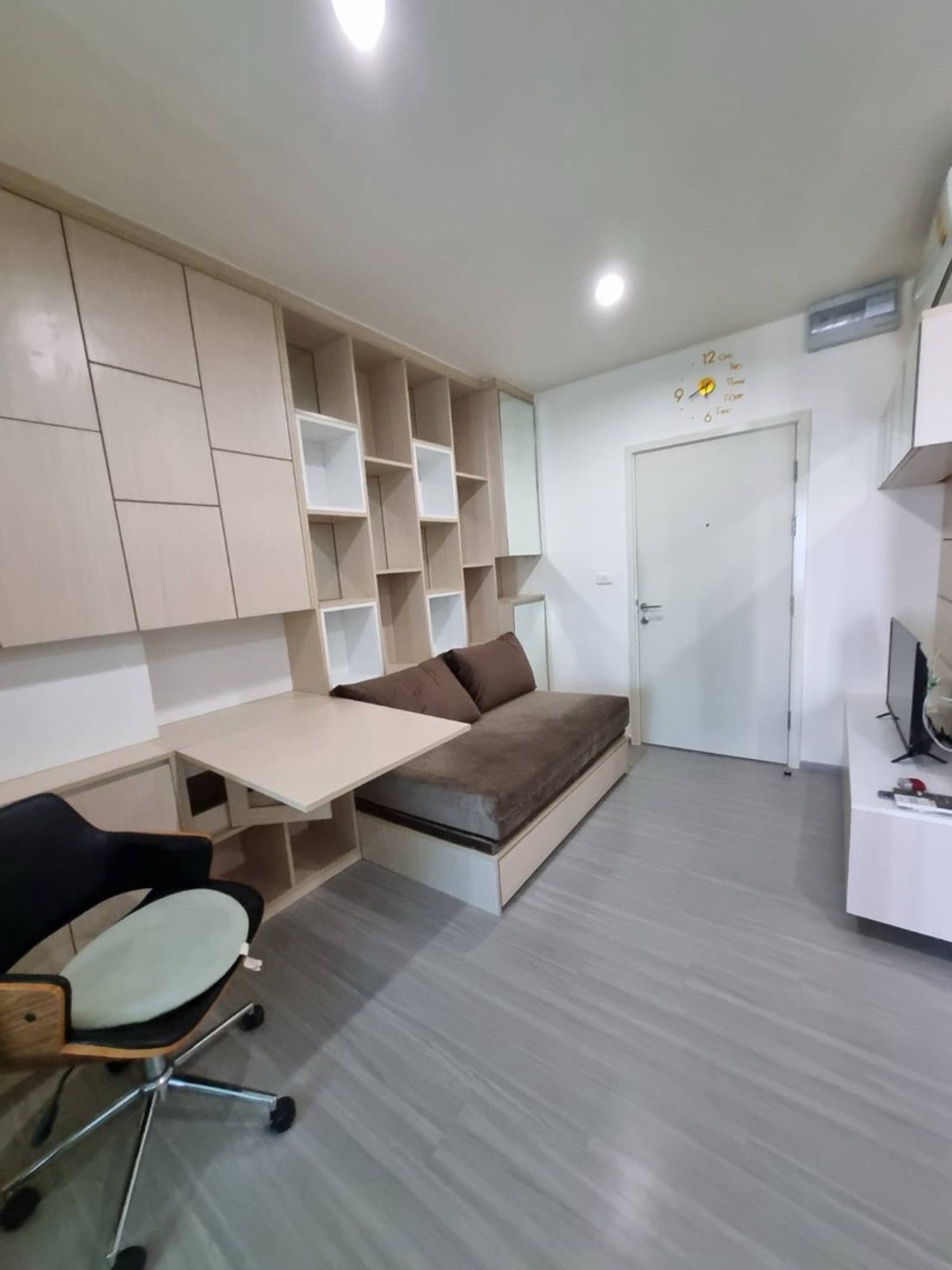 For RentCondoThaphra, Talat Phlu, Wutthakat : Don't miss out! 🔥🔥 Condo for rent in a great location at a special price. Aspire Sathorn - Ratchaphruek project. MD-25085700