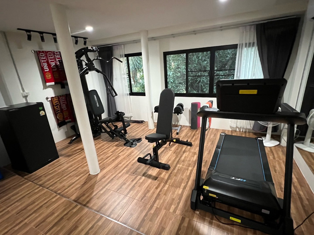 For RentTownhomeLadprao, Central Ladprao : Corner house for rent, Lat Phrao 15, near MRT | Private Gym & Cinema | Peaceful, highly private.